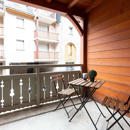 Centre-ville Avec Parking Et Animaux Acceptes - Fr-1-296-442 Apartment