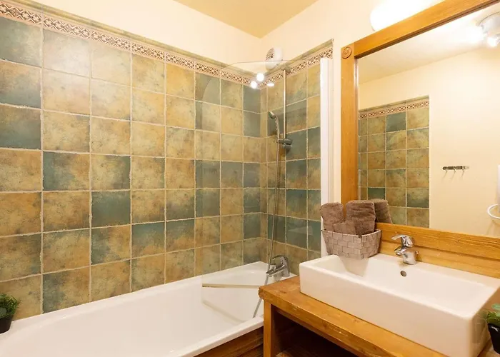 Centre-ville Avec Parking Et Animaux Acceptes - Fr-1-296-442 Апартаменты Сен-Лари-Сулан