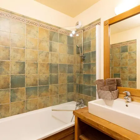 Centre-ville Avec Piscine, Sauna Et Parking - Fr-1-296-442 Apartment Saint-Lary-Soulan