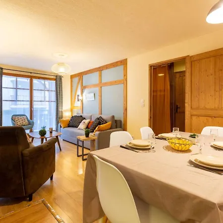 Centre-ville Avec Piscine, Sauna Et Parking - Fr-1-296-442 Saint-Lary-Soulan